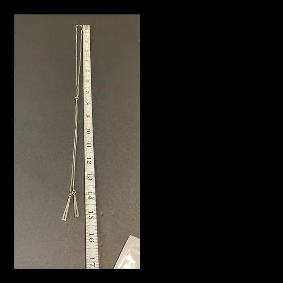 Tassel Pull Chain Necklace - Picture 5 of 6